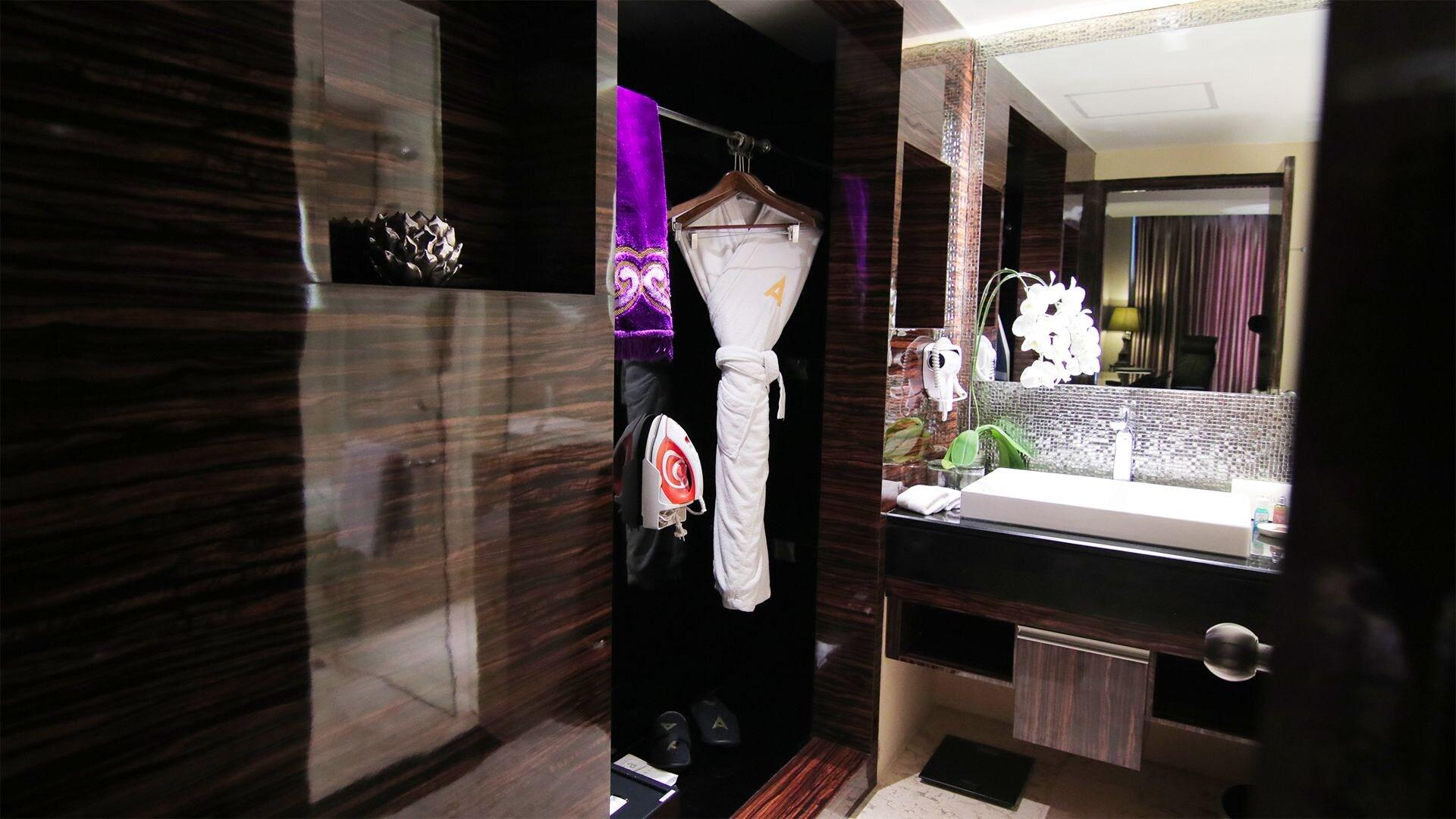 The Arista Hotel Palembang Exterior photo