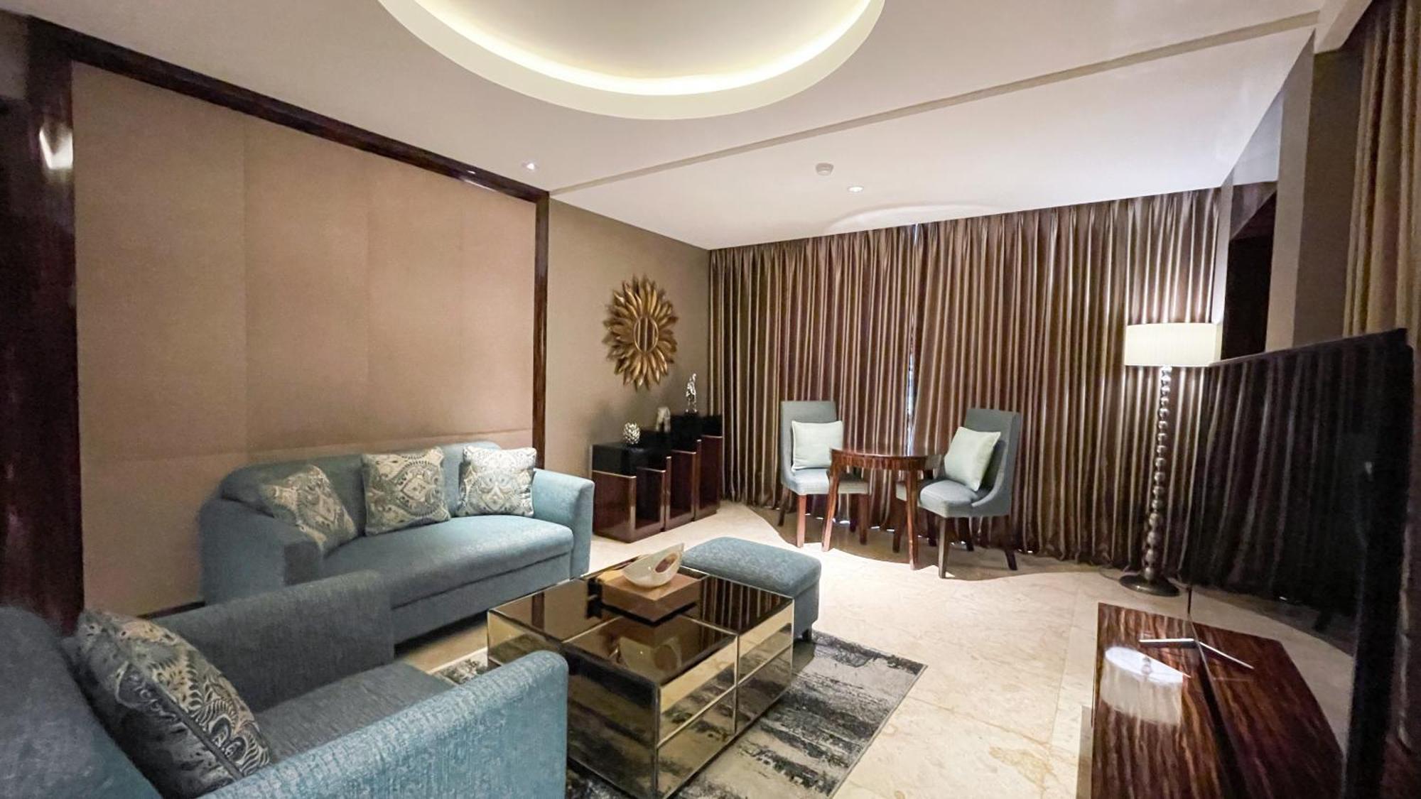 The Arista Hotel Palembang Exterior photo